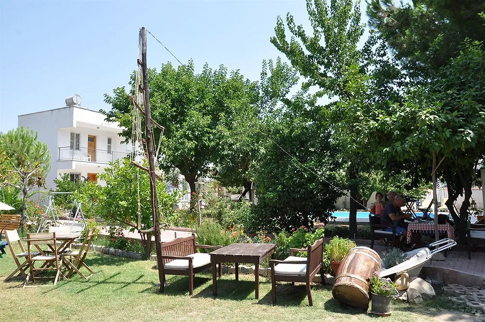 Mursel Pension Garden Hotel Kusadası